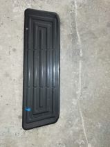 ISUZU D-MAX ARKA KASA BASAMAK PLASTİĞİ