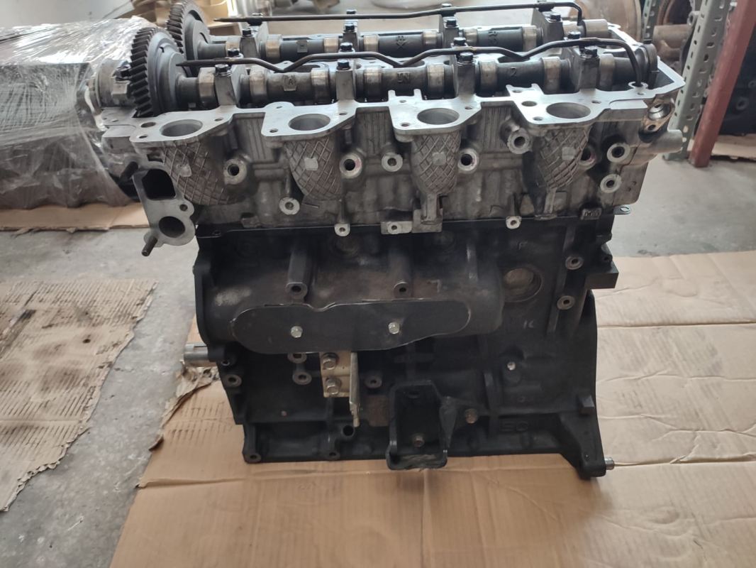 MİTSUBİSHİ L200 MOTOR ÇIKMA ORJİNAL