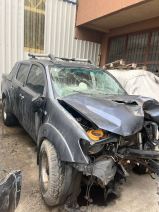 TOYOTA HİLUX ÇIKMA KAPI